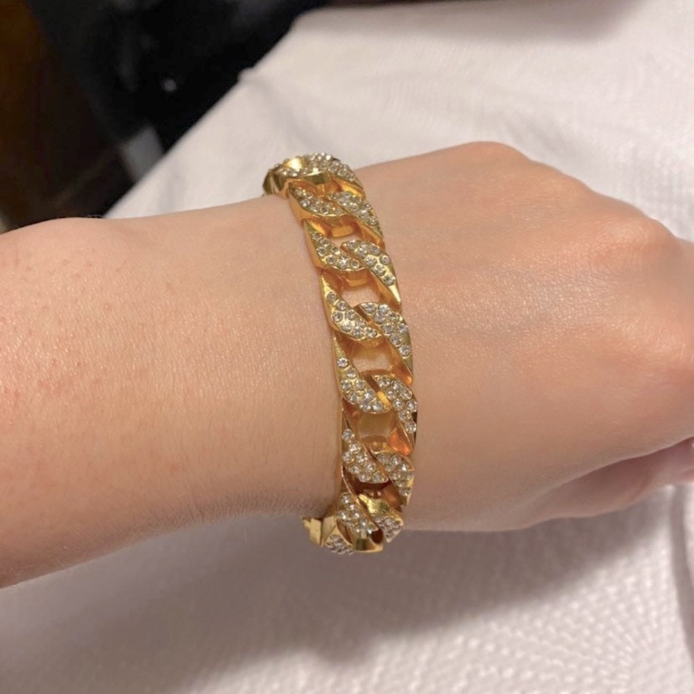 Gold tone Bracelet Cuban Link Cubic Zirconia.